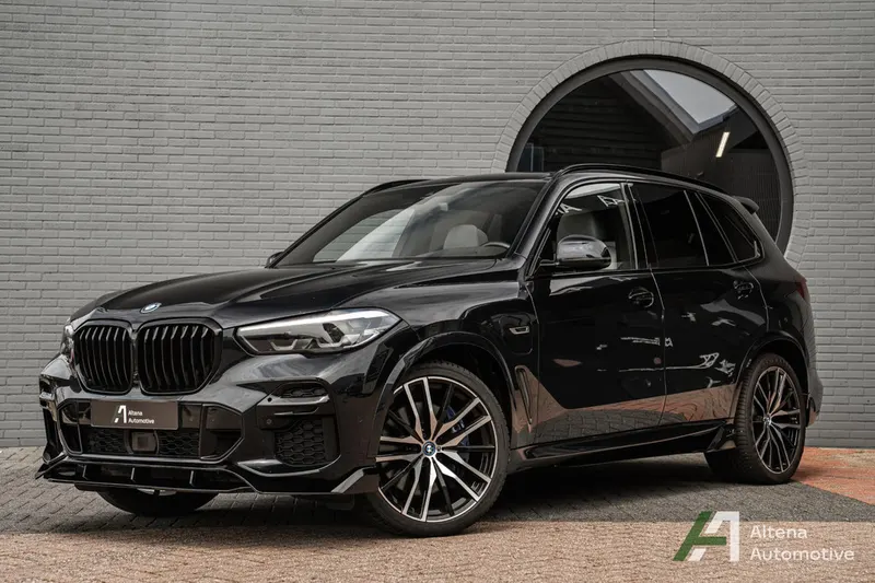BMW X5 (2022)