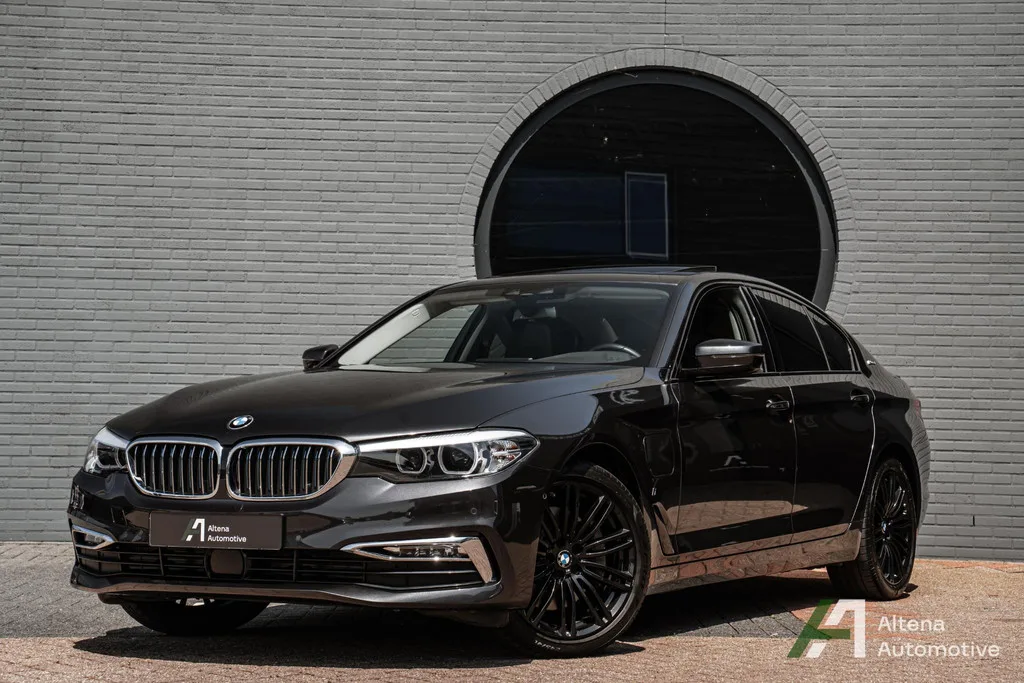 BMW 5-Serie (2018) — foto 1