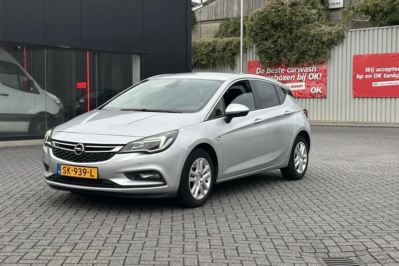 Opel Astra (2018)