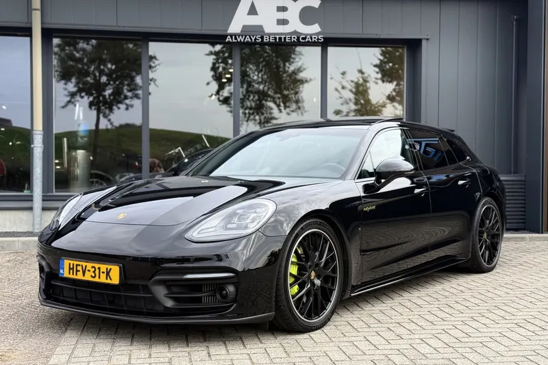 Porsche Panamera (2021)