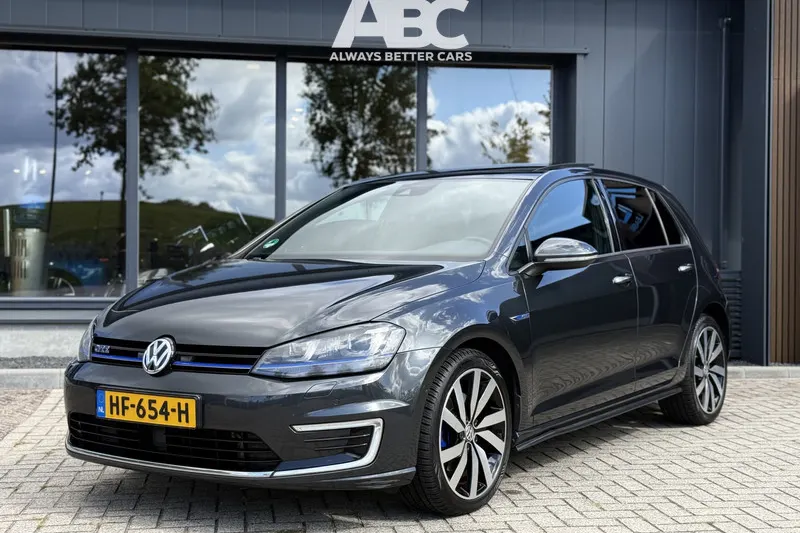 Volkswagen Golf (2015)