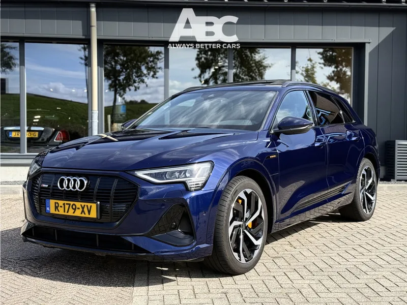 Audi e-tron (2022) — foto 1