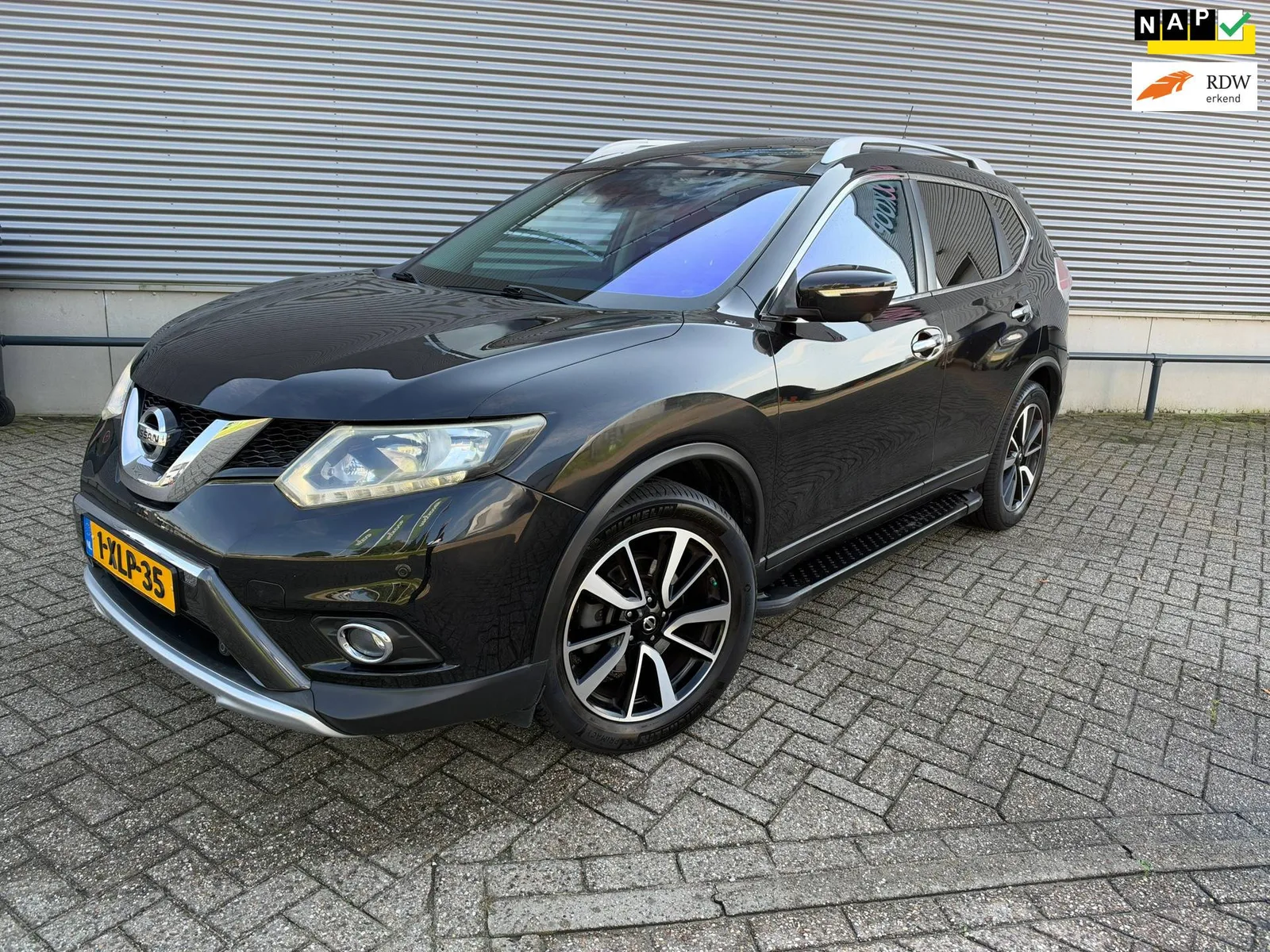 Nissan X-Trail (2014) — foto 1