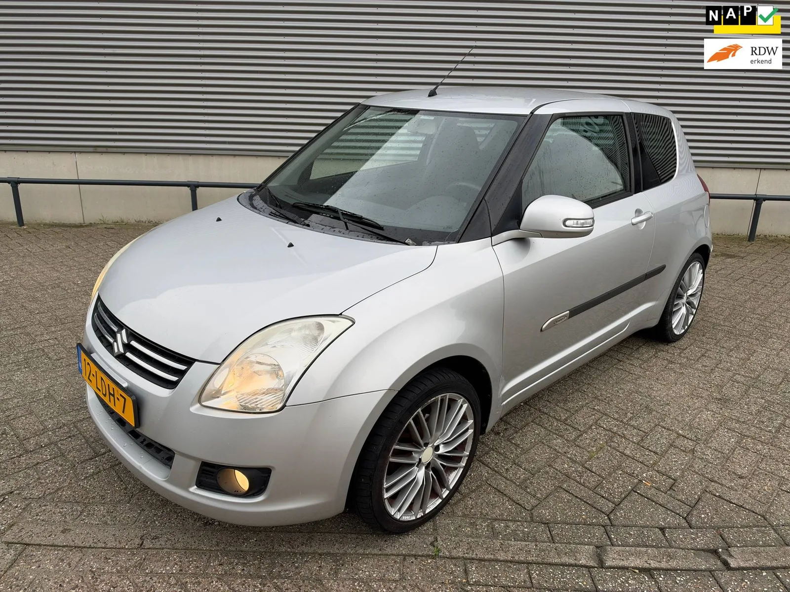 Suzuki Swift (2010) — foto 1