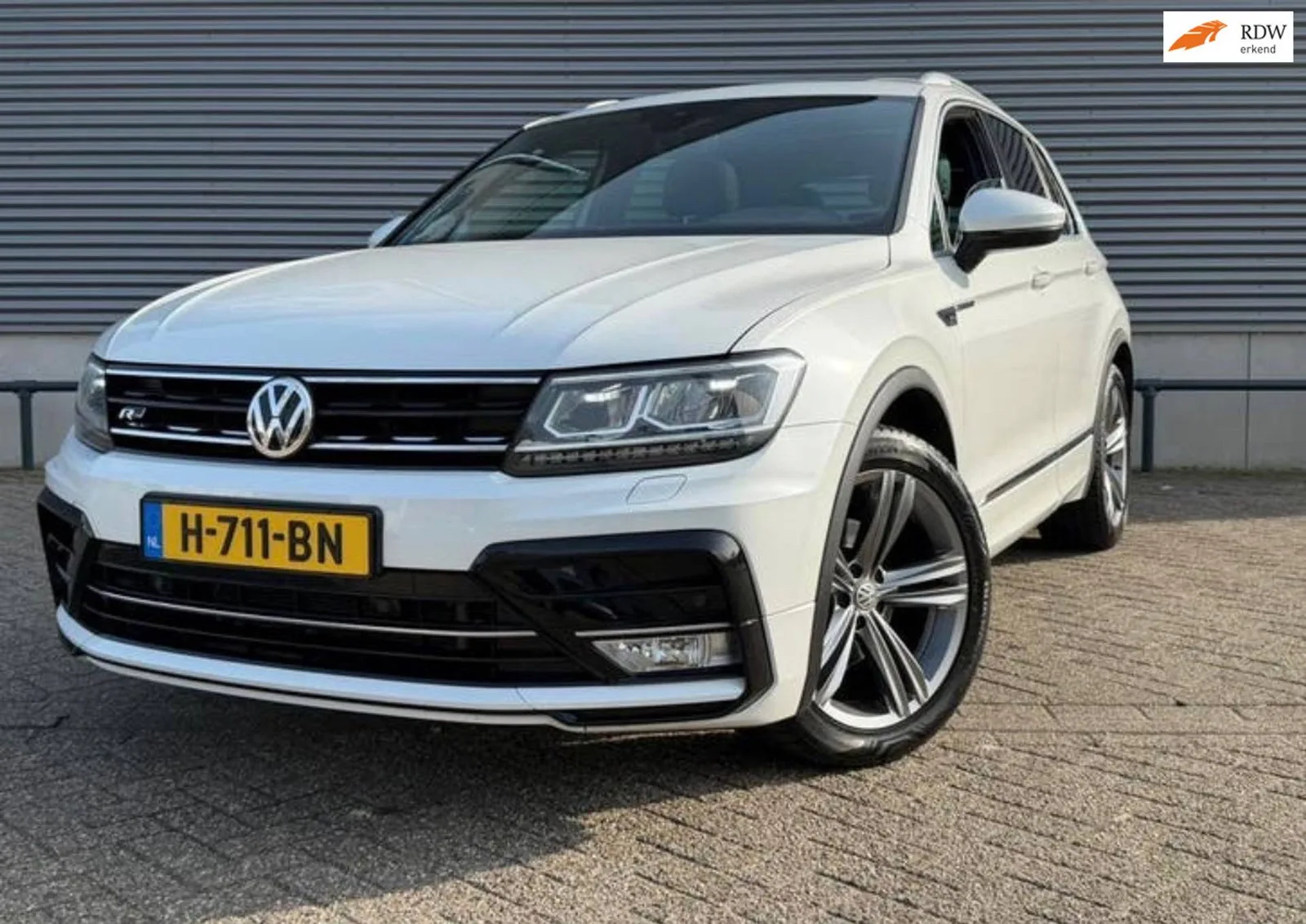 Volkswagen Tiguan (2016) — foto 1