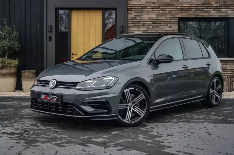 Volkswagen Golf (2017)