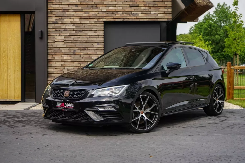 SEAT Leon (2020) — foto 1