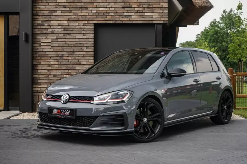 Volkswagen Golf (2019)
