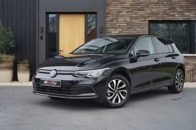 Volkswagen Golf (2021)