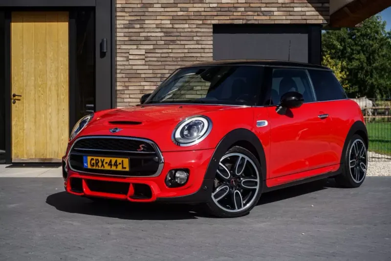 MINI Cooper S (2018)