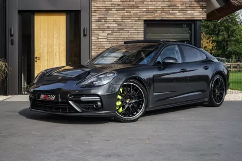 Porsche Panamera (2019)
