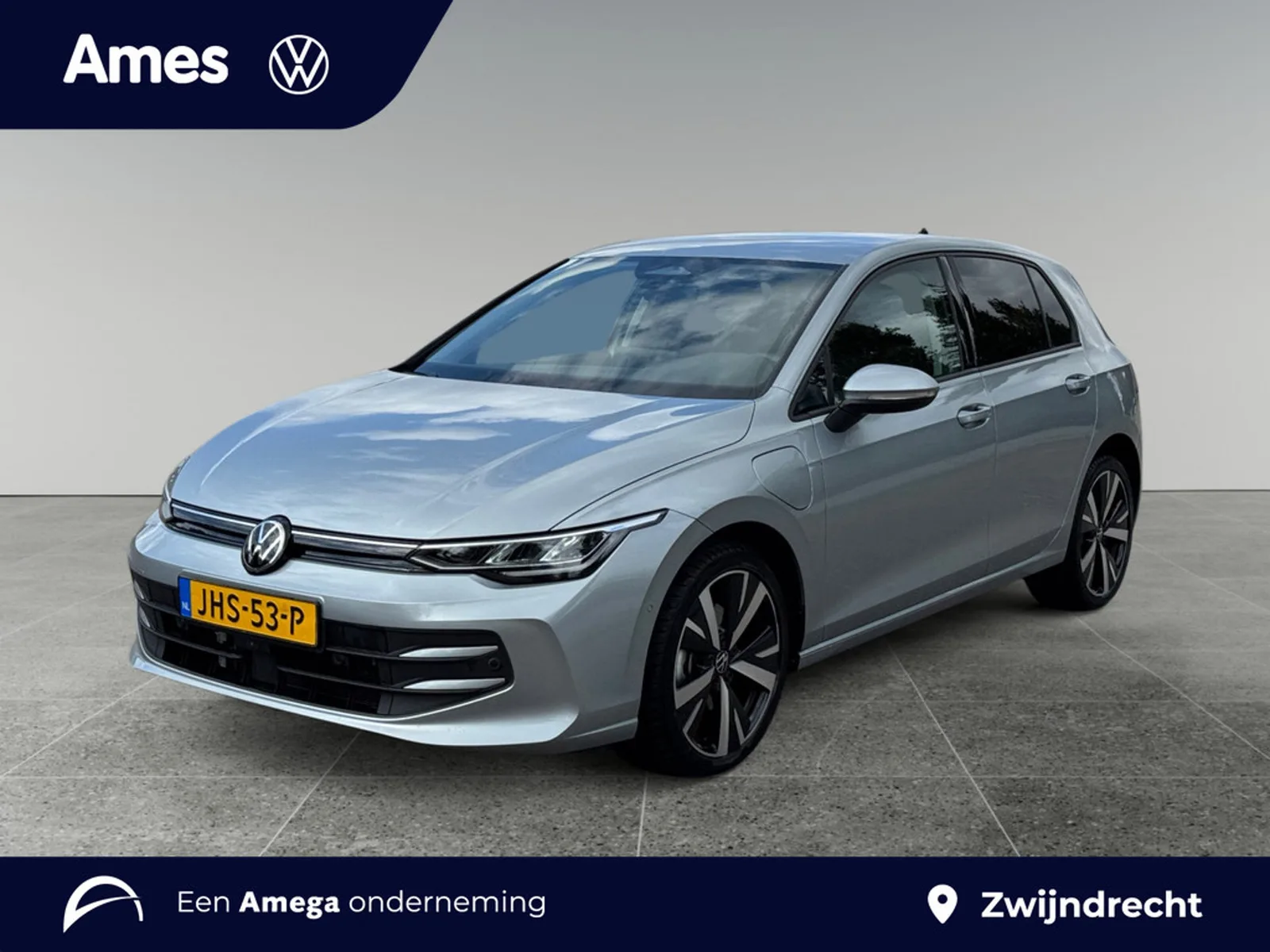 Volkswagen Golf (2025) — foto 1