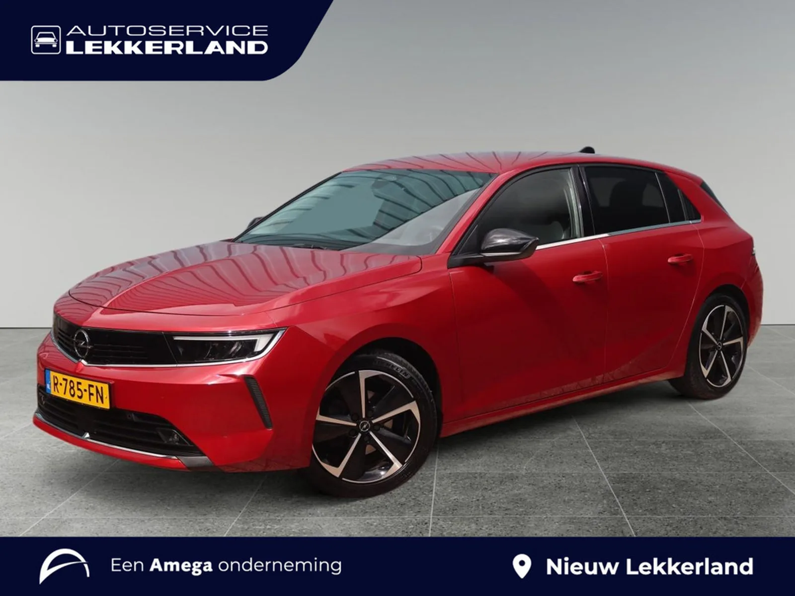 Opel Astra (2022) — foto 1