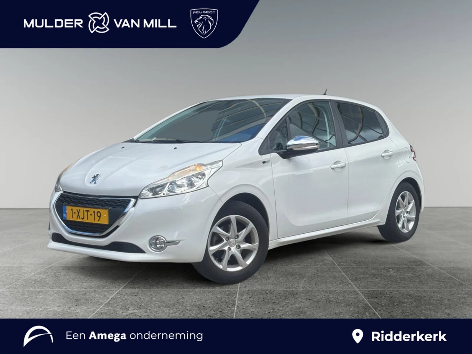 Peugeot 208 (2014) — foto 1
