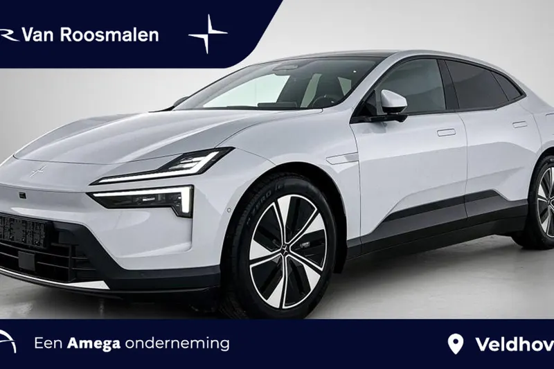 Polestar 4 (2024)