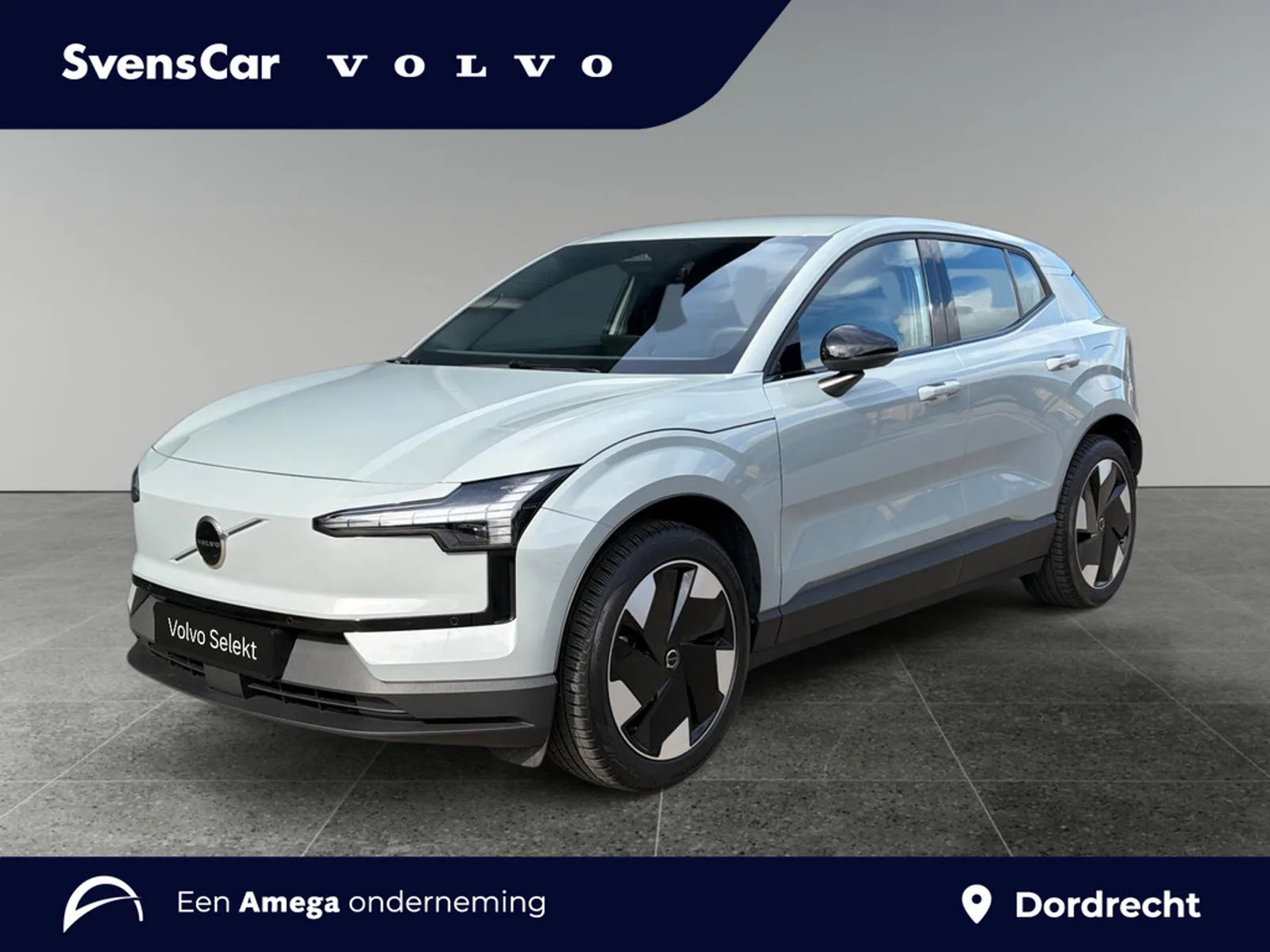 Volvo EX30 (2025) — foto 1