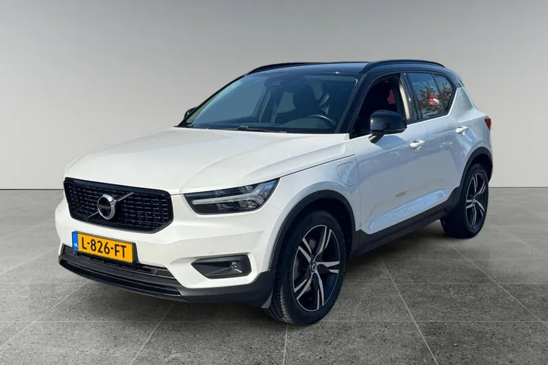 Volvo XC40 (2021)