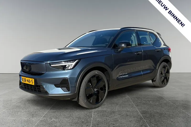 Volvo EX40 (2026)