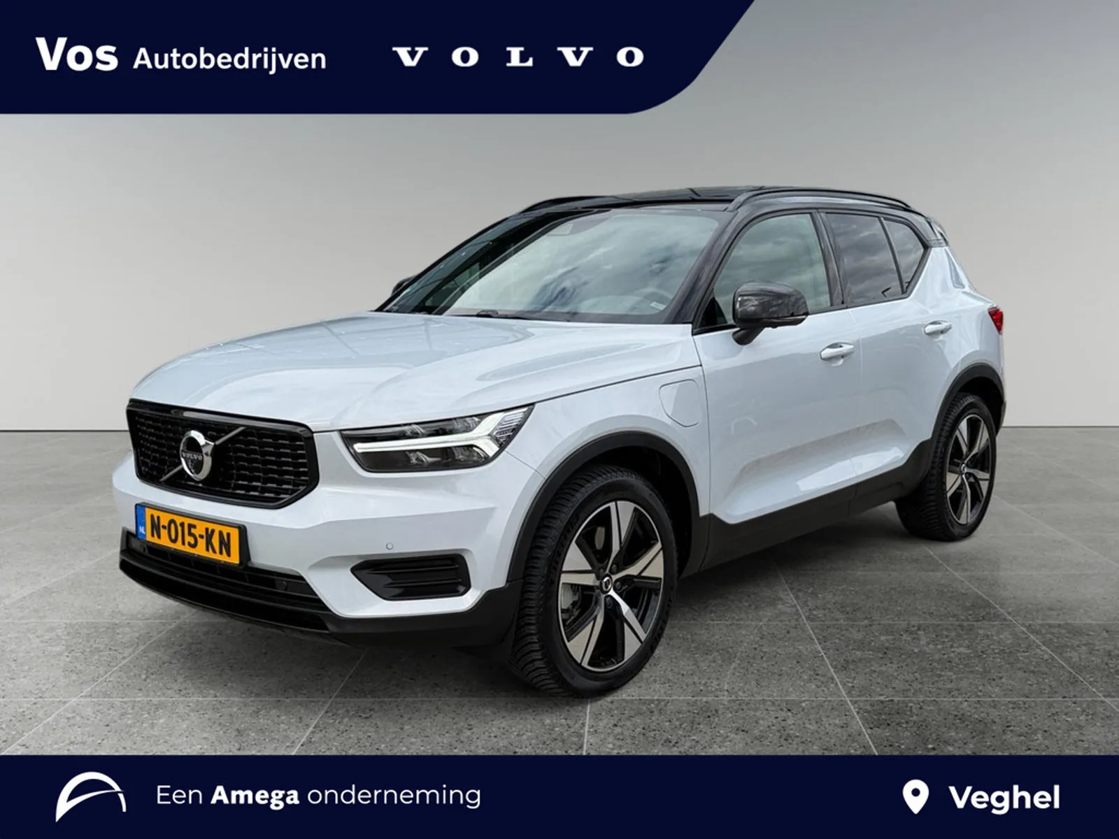 Volvo XC40 (2021) — foto 1