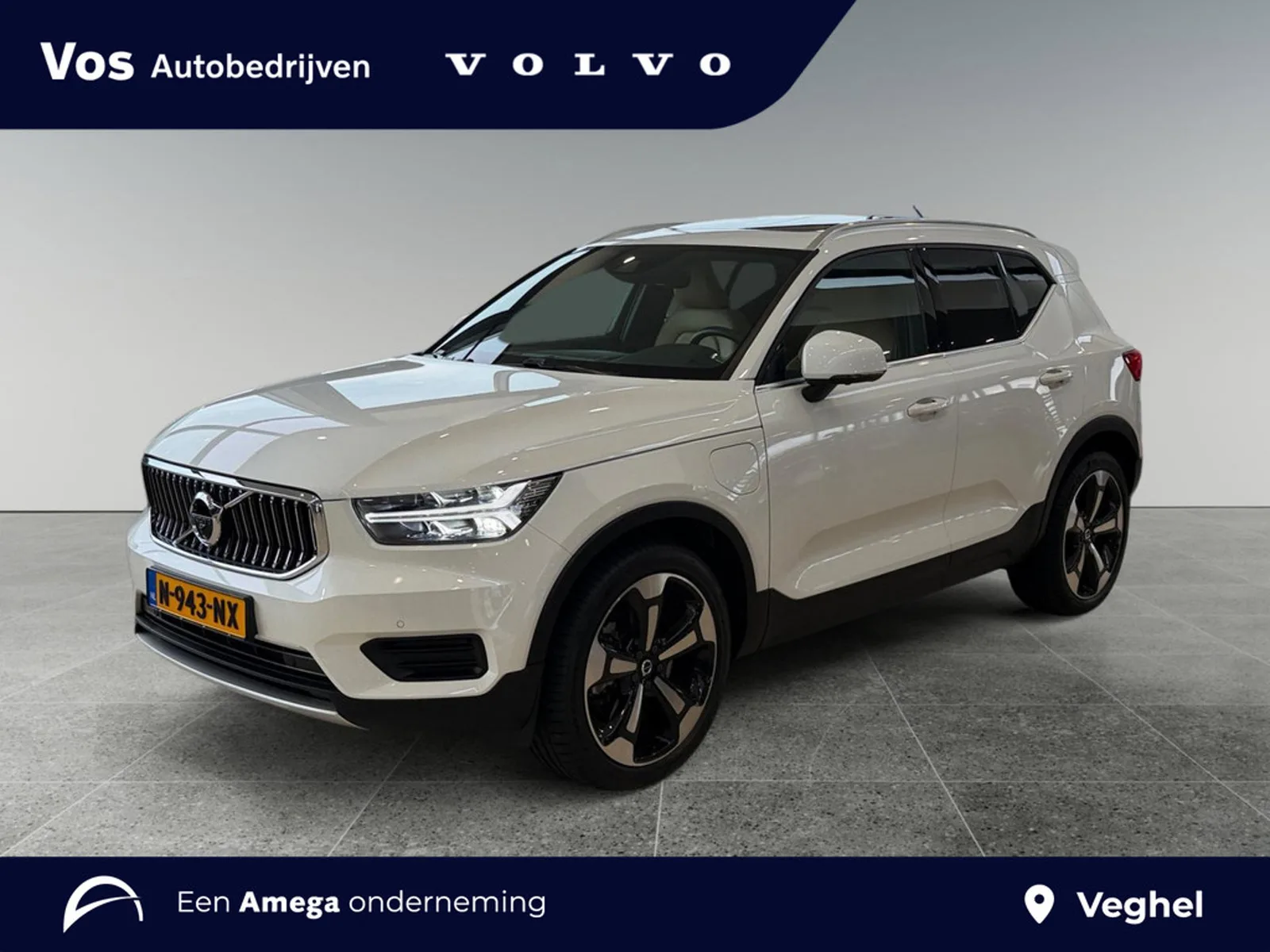 Volvo XC40 (2021) — foto 1