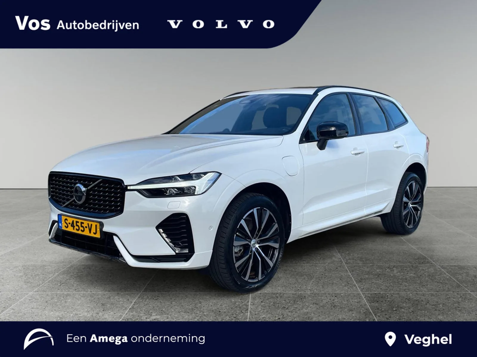Volvo XC60 (2023) — foto 1