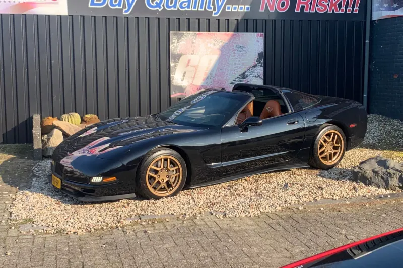 Chevrolet Corvette (2001)