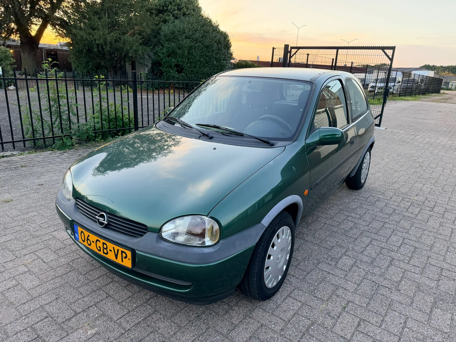 Opel Corsa (2000) — foto 1