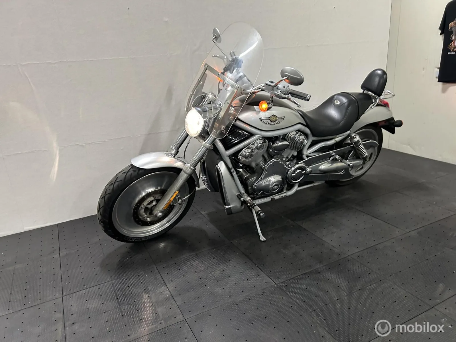 Harley-Davidson Vrsca V ROD (2003) — foto 1