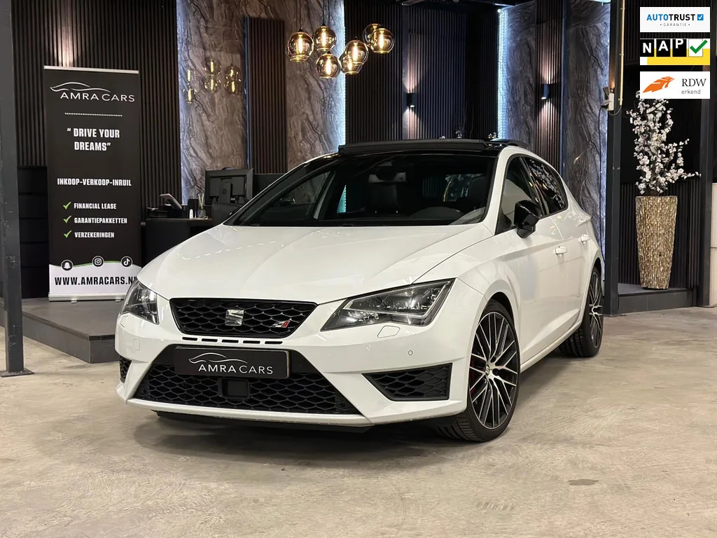 SEAT Leon (2015) — foto 1