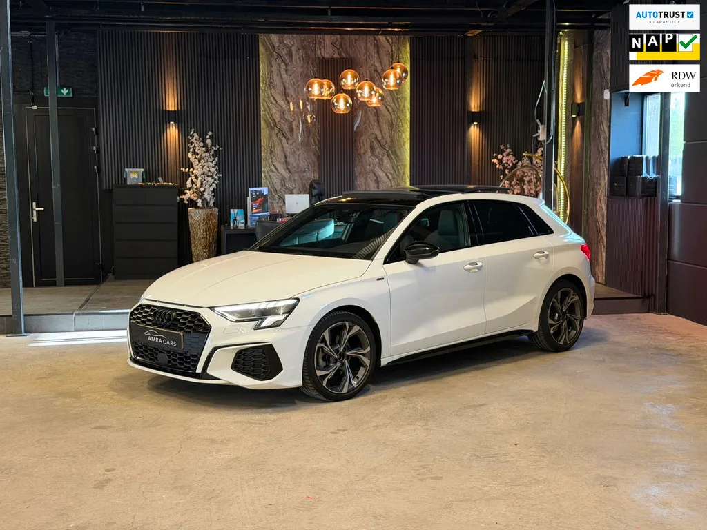 Audi A3 (2023) — foto 1