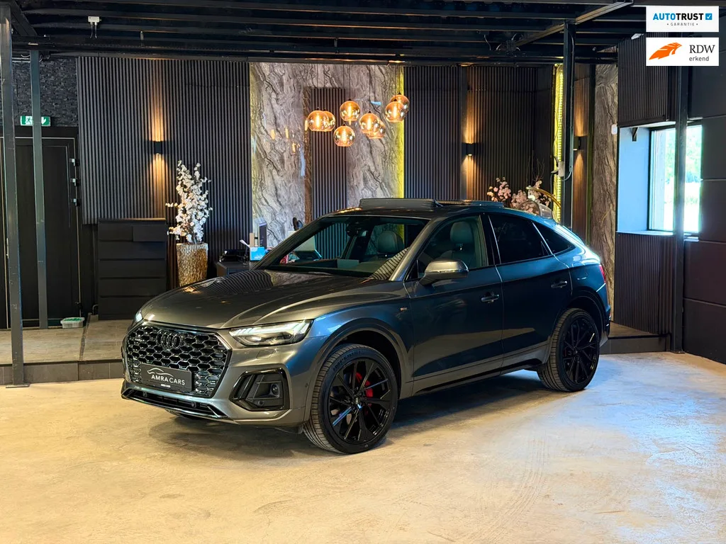 Audi Q5 Sportback (2023) — foto 1