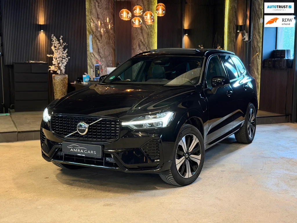 Volvo XC60 (2022) — foto 1