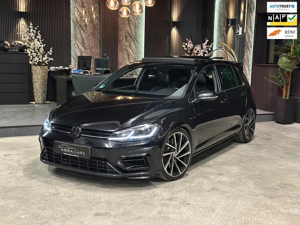 Volkswagen Golf (2017) — foto 1