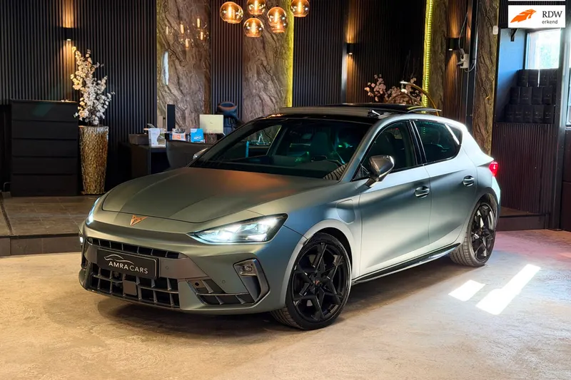 CUPRA Leon (2024)