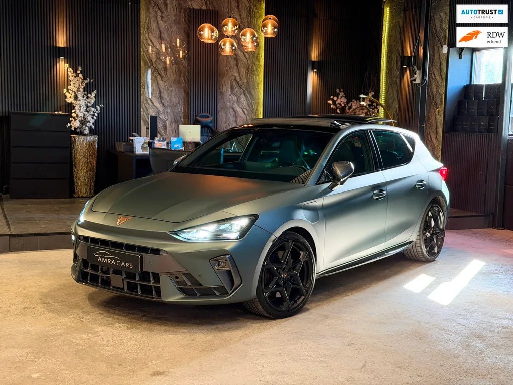 CUPRA Leon (2024) — foto 1
