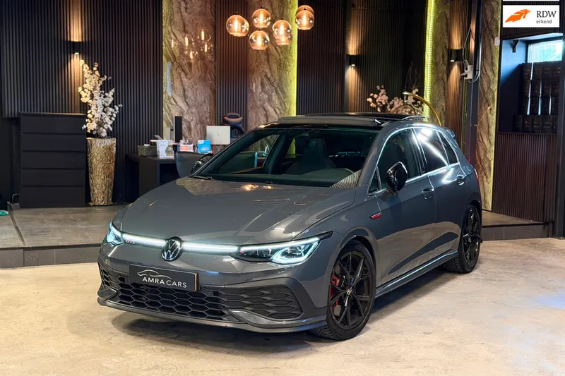 Volkswagen Golf (2022)