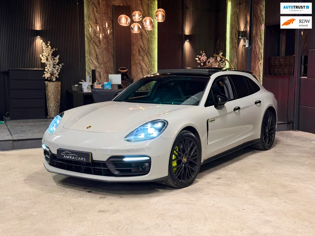 Porsche Panamera (2021) — foto 1