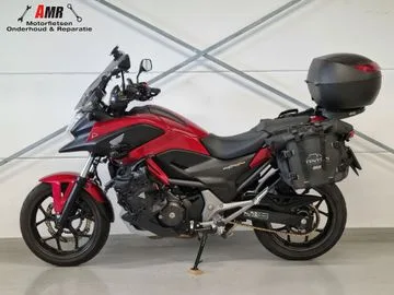 Honda NC750X (2016) — foto 1