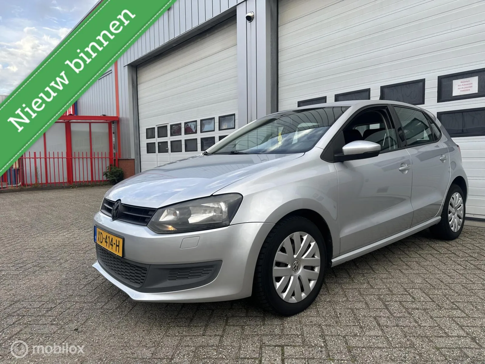 Volkswagen Polo (2010) — foto 1