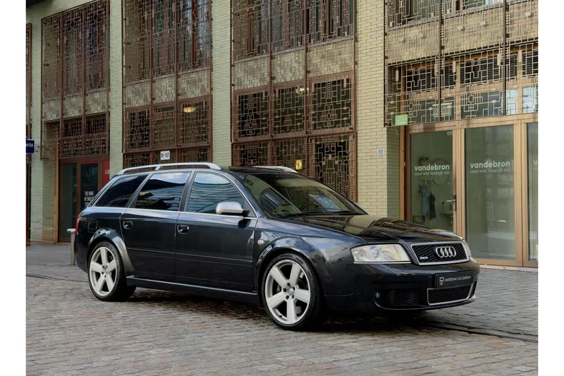 Audi A6 (2003)