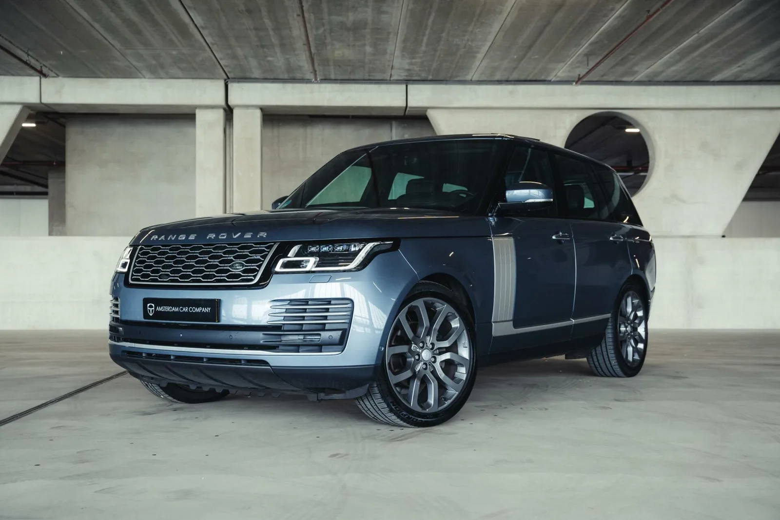 Land Rover Range Rover (2018) — foto 1