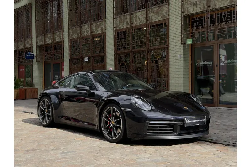 Porsche 911 (2019)