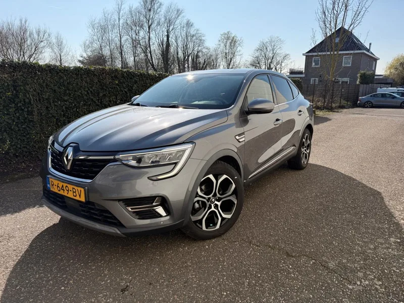 Renault Arkana (2022) — foto 1