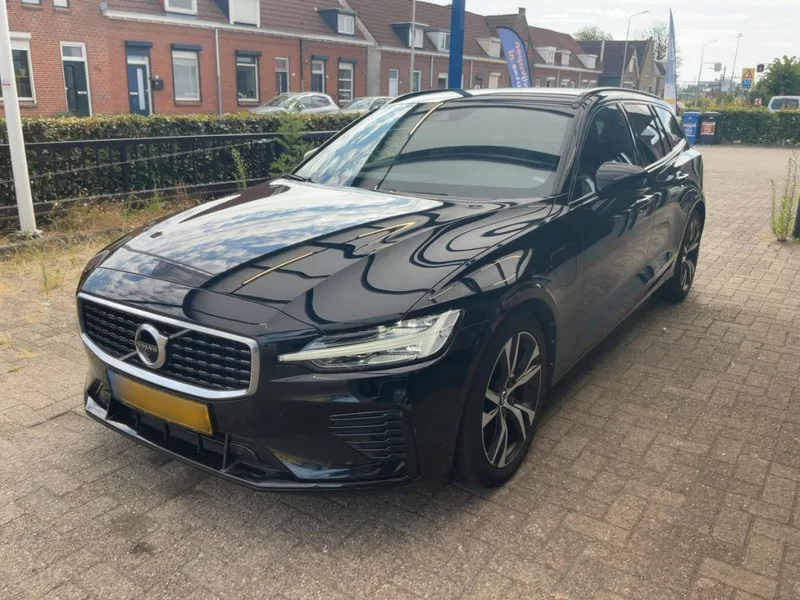 Volvo V60 (2020) — foto 1