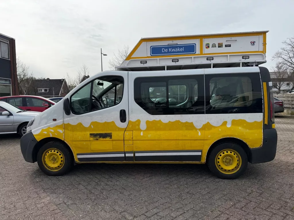 Opel Vivaro (2004) — foto 1