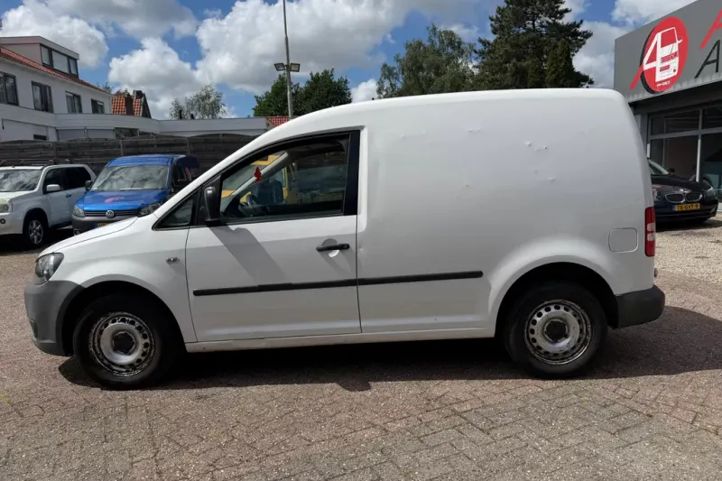 Volkswagen Caddy (2011)