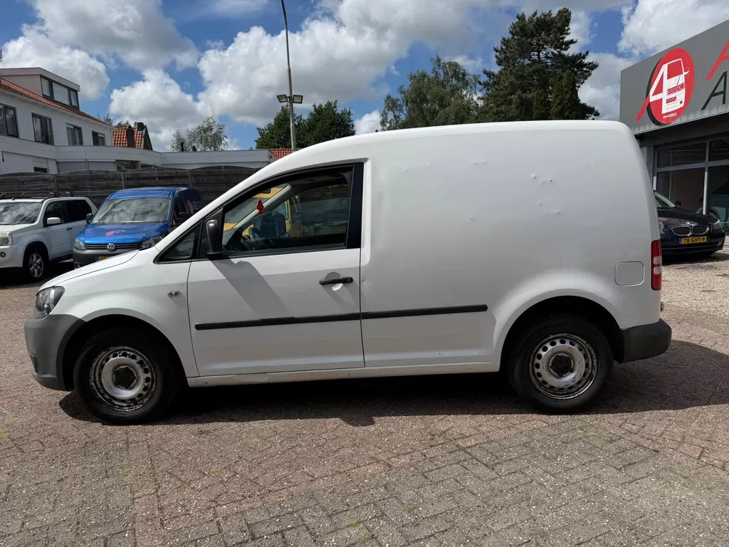 Volkswagen Caddy (2011) — foto 1