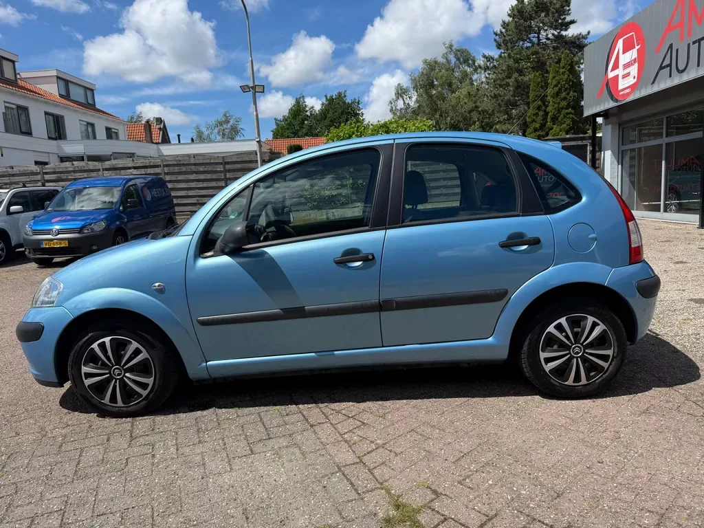 Citroën C3 (2008) — foto 1