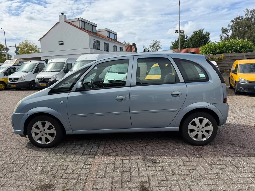 Opel Meriva (2007) — foto 1
