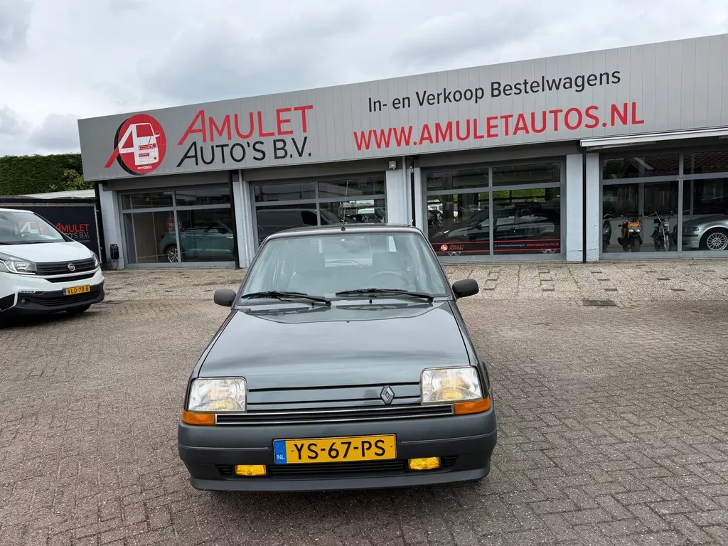 Renault 5 (1990) — foto 1